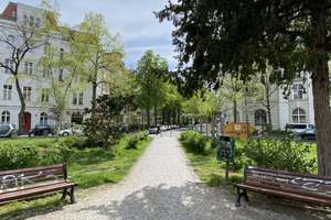 2 Zimmer - renoviert - neue Küche / Bad - Balkon - am Renée-Sintenis-Platz – Handjerystrasse 68, 12159 Friedenau, Berlin – Vorschaubild 1