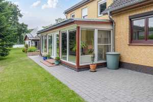 Sehen, ohne gesehen zu werden:
Großzügig Wohnen im Zweifamilienhaus mit Blick übers Lindauer Noor – Schleswig-Flensburg (Kreis) – Vorschaubild 9