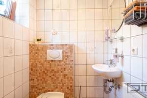 Modernisiertes EFH mit Einliegerwohnung und Traumgarten mit Fernblick auf den Rauhen Kulm! – Schlossgarten 16, 95517 Bayreuth (Kreis) – Vorschaubild 18