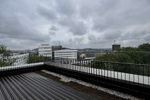 Moderne 3-Zimmer-Wohnung mit Dachterrasse und Aufzug