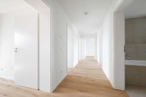 Kernsaniert: Stilvolle 3-Zi-Altbauwohnung mit Balkon & 2,90 m Decken nahe City-Galerie – Raunerstraße 23, 86153 Am Schäfflerbach, Augsburg – Vorschaubild 11
