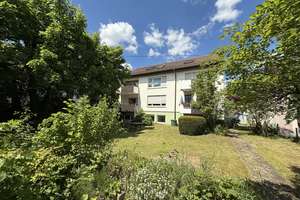 Freistehendes Mehrfamilienhaus mit viel Potenzial für Familien – Die vollständige Adresse der Immobilie erhältst du vom Anbieter., 71229 Leonberg – Vorschaubild 2