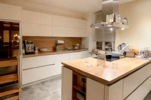 +++MODERN SANIERT+++Groß wohnen, clever nutzen: Luxus-Maisonette + 2 Apartments + Parkplätze!!! – Die vollständige Adresse der Immobilie erhältst du vom Anbieter., 65385 Rüdesheim am Rhein – Vorschaubild 4
