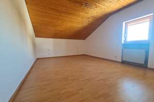 Wohnen wo andere Urlaub machen!
Bezahlbares Wohlfühlhaus mit viel Platz und tollen Möglichkeiten! – Die vollständige Adresse der Immobilie erhältst du vom Anbieter., 94556 Neuschönau – Vorschaubild 42