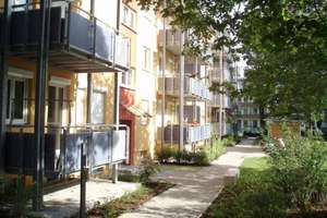 Familien aufgepasst- einkommensorientiert geförderte Wohnung EOF II in Sündersbühl! – Kollwitzstr. 2, 90439 Sündersbühl, Nürnberg – Vorschaubild 2