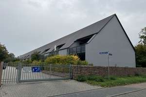 Modernes Reihenhaus mit hochwertiger Ausstattung in einer schönen Wohnanlage – Gut Passendorf 2-41, 6124 Südliche Neustadt, Halle (Saale) – Vorschaubild 3