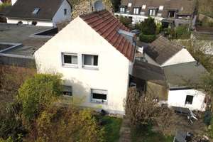 Wohnen im Grünen: Freistehendes Einfamilienhaus mit einzigartigem  Grundstück – Die vollständige Adresse der Immobilie erhältst du vom Anbieter., 50829 Bocklemünd/Mengenich, Köln – Vorschaubild 3