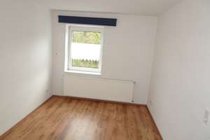 Helle 2 Zimmer Wohnung mit großer Wohnküche in W-Elberfeld an solvente Mieter! – Ravensberger Straße 149, 42117 Elberfeld, Wuppertal – Vorschaubild 4