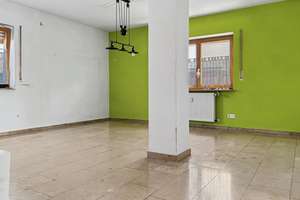 Schöne Erdgeschosswohnung mit Garten, Wohnkeller und Garage - sofort bezugsfrei in Nürnberg-Werderau – Die vollständige Adresse der Immobilie erhältst du vom Anbieter., 90441 Werderau, Nürnberg – Vorschaubild 5
