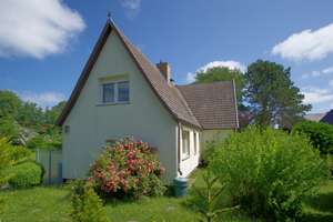 Großes Grundstück inklusive Haus – Ein Platz voller Potenzial – Die vollständige Adresse der Immobilie erhältst du vom Anbieter., 18375 Prerow – Vorschaubild 8