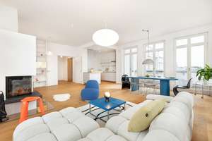 Inselstraße, Mitte: Neubau-Penthouse mit spektakulärer 80 m² Dachterrasse, Aufzug, Tiefgarage, Kamin – 10179 Mitte (Ortsteil), Berlin – Vorschaubild 3