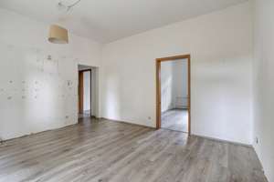 Lichtdurchflutete 4-Zimmer-Wohnung mit Altbaucharme – Die vollständige Adresse der Immobilie erhältst du vom Anbieter., 42719 Wald, Solingen – Vorschaubild 7