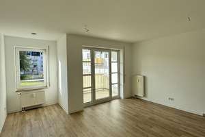 ** 2-Raum Wohnung mit schönem Balkon ** – Glauchauer Straße 35, 9113 Schloßchemnitz, Chemnitz – Vorschaubild 10