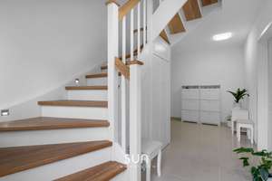 Lichtdurchflutet & modern: Elegante Stadtvilla mit 6,5 Zimmern + Einliegerwohnung – Die vollständige Adresse der Immobilie erhältst du vom Anbieter., 89275 Elchingen – Vorschaubild 9