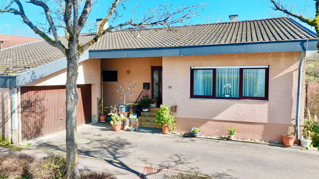 Immobilie in Oberriexingen - Mehr Raum. Mehr Stil. Mehr Zuhause mit Panoramablick! - Bild 2