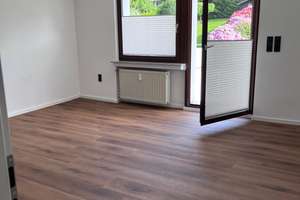 Wuppertal: Großzügige, komplett sanierte 3-Zimmer-Wohnung in Top Lage mit 25m2 Dachterasse  – Die vollständige Adresse der Immobilie erhältst du vom Anbieter., 42289 Heckinghausen, Wuppertal – Vorschaubild 4