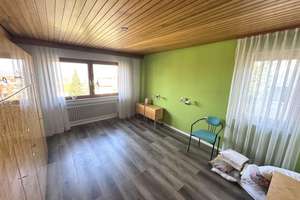 Großzügiges Einfamilienhaus mit Einliegerwohnung – Die vollständige Adresse der Immobilie erhältst du vom Anbieter., 72664 Kohlberg – Vorschaubild 4