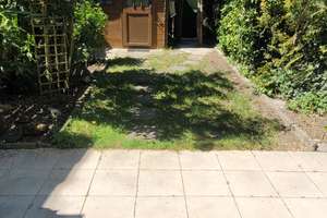 Familienfreundliches Reihenhaus mit Garten, Terrasse, Balkon, Gartenhaus ,Garage in Lerchenau – Die vollständige Adresse der Immobilie erhältst du vom Anbieter., 80935 Lerchenau-Ost, München – Vorschaubild 2
