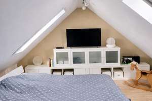 Property thumbnail 12