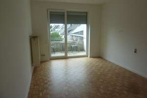 Renovierte 3-Zi.-Whg., 4. OG., Lift, 2  Balkone, K.D. saniertes Bad, G.-WC, ca. 100 m², € 1.300,-- – 40625 Gerresheim, Düsseldorf – Vorschaubild 8