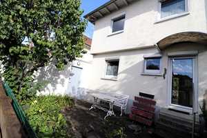 Charmantes Reihenendhaus in Reutlingen mit Garten & Garage in Toplage – Reutlingen (Kreis) – Vorschaubild 2