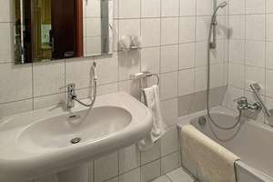 Property thumbnail 9