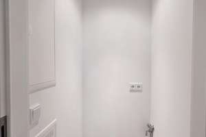 TOP RENOVIERTE UND KOMPLETT EINGERICHTETE 2,5-ZIMMER WOHNUNG IN SCHWABING WEST - PROVISIONSFREI – Die vollständige Adresse der Immobilie erhältst du vom Anbieter., 80797 Am Luitpoldpark, München – Vorschaubild 18