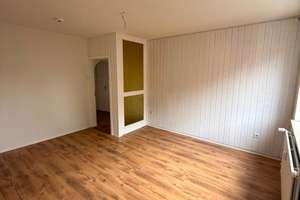 Schöne 4-Zimmer-Wohnung mit Einbauküche in Kiel – Pickertstraße  43a, 24143 Gaarden-Ost, Kiel – Vorschaubild 8