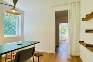 Lichtdurchflutete Wohnung mit außergewöhnlich großem Grundstücksanteil und parkähnlichem Blick – Storkower Straße 68, 10409 Prenzlauer Berg, Berlin – Vorschaubild 5
