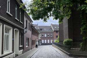 PROVISIONSFREI: sanierte Eigentumswohnung unmittelbar am historischen Marktplatz in Krefeld Hüls – Die vollständige Adresse der Immobilie erhältst du vom Anbieter., 47839 Hüls, Krefeld – Vorschaubild 23