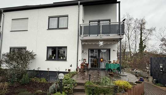 Bild von Kelkheim: Familien aufgepasst!! Schöne Doppelhaushälfte in gesuchter Wohnlage