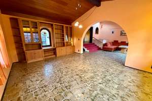 Einfamilienhaus mit separatem Nebengebäude / Einliegerwohnung – Die vollständige Adresse der Immobilie erhältst du vom Anbieter., 87600 Hirschzell, Kaufbeuren – Vorschaubild 3