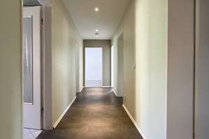 ** WOHNEN IN BESTLAGE WIESBADEN, AUKAMM; TOPP GESCHNITTENE 4 ZIMMER WOHNUNG & TG STELLPLATZ ** – Irenenstraße 16, 65189 Nordost, Wiesbaden – Vorschaubild 2