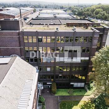 Flexibel gestaltbare Bürofläche über den Dächern von Düsseldorf