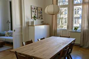 Zwischenmiete: Möblierte 4-Zimmer-Wohnung in Wiesbaden-Rheingauviertel - Juni bis Dezember 2026 – Die vollständige Adresse der Immobilie erhältst du vom Anbieter., 65197 Rheingauviertel / Hollerborn, Wiesbaden – Vorschaubild 2