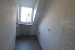 Renovierte 70 m² Dachgeschoss-Eigentumswohnung - Dortmund-östl. Innenstadt/Körne – Die vollständige Adresse der Immobilie erhältst du vom Anbieter., 44143 Kaiserbrunnen, Dortmund – Vorschaubild 6