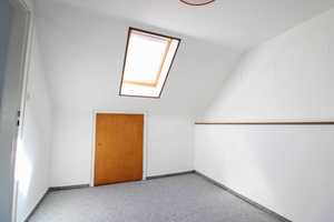 Großes Einfamilienhaus für Mehrgenerationen in schöner Lage von Essen/Burgaltendorf – Essen – Vorschaubild 14