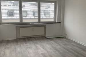 Gepflegte 2-Zimmerwohnung in Ddorf-Pempelfort – Gneisenaustr. 50, 40477 Pempelfort, Düsseldorf – Vorschaubild 1