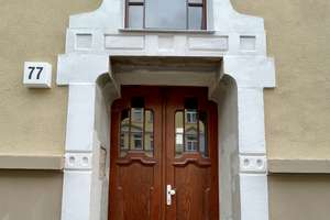 ** Exklusive 3-Raum-Wohnung mit FHZ und Balkon im sanierten Altbau / WE 09** – Sonnenstraße 77, 9130 Sonnenberg, Chemnitz – Vorschaubild 1