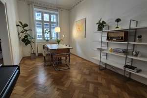Stilvoll wohnen in Schwabing-West: 2-Zimmer-Altbauwohnung mit Charakter – Pündterplatz 9, 80803 Neuschwabing, München – Vorschaubild 5