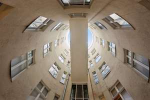 Altbaucharme in Bestlage: 2-Zimmer-Wohnung nahe Ludwigkirchplatz – Die vollständige Adresse der Immobilie erhältst du vom Anbieter., 10707 Wilmersdorf, Berlin – Vorschaubild 3