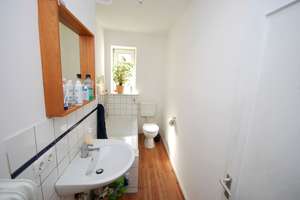 Wohnung mit Platz, 3 Zimmern und eigenem Zugang in Hamburg-Groß Flottbek – Osdorfer Weg 21, 22525 Groß Flottbek, Hamburg – Vorschaubild 7