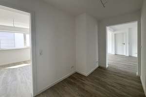 Großzügige 4,5-Zimmer-Wohnung mit Balkon & Doppelgarage – Die vollständige Adresse der Immobilie erhältst du vom Anbieter., 74321 Bietigheim-Bissingen – Vorschaubild 1