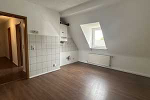 2 Zimmer Dachgeschosswohnung in ruhiger Lage! – Wangeroogestr. 49, 40468 Düsseldorf – Vorschaubild 4