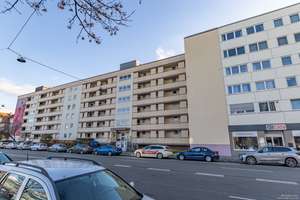 Möblierte 1-Zimmer-Wohnung mit Balkon, TG-Stellplatz und separater Küche in Pasing – Die vollständige Adresse der Immobilie erhältst du vom Anbieter., 81241 Am Westbad, München – Vorschaubild 3