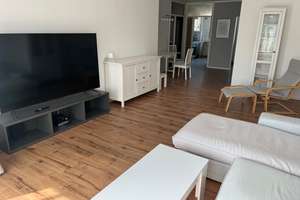 Möblierte 3-Zimmer-Wohnung mit Balkon in ruhiger Bestlage für mindestens 21 Monate verfügbar!
