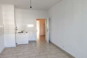 HELLE SINGLE WOHNUNG in Derendorf – Becherstraße 22, 40476 Derendorf, Düsseldorf – Vorschaubild 3