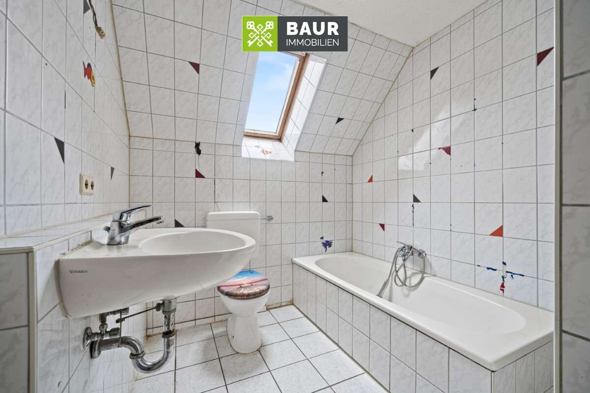 Immobilie in Herbertingen - 360° | Renovierungsbedürftiges Einfamilienhaus mit Potential in Herbertingen - Bild 6