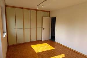 Einmalig: 7 Zimmer für die große Familie – Die vollständige Adresse der Immobilie erhältst du vom Anbieter., 40595 Hellerhof, Düsseldorf – Vorschaubild 8