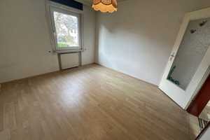 Renovierungsbedürftiges Einfamilienhaus in Köln-Urbach – Lichpfad 1, 51145 Köln – Vorschaubild 10